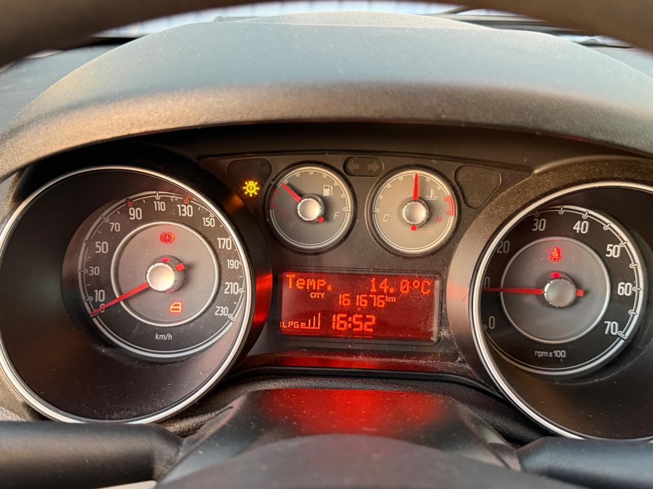 Fiat Grande Punto 1.4 5 GPL porte