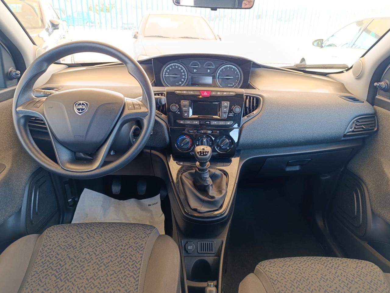Lancia Ypsilon 1.0 FireFly 5 porte S&S Hybrid Ecochic 2021