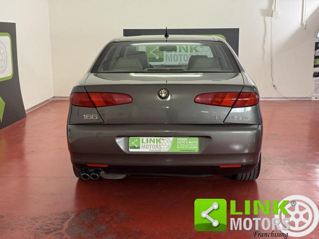 ALFA ROMEO 166 3.0 V6 24V AUT. SPORTRONIC SUPER DISTINCTIVE