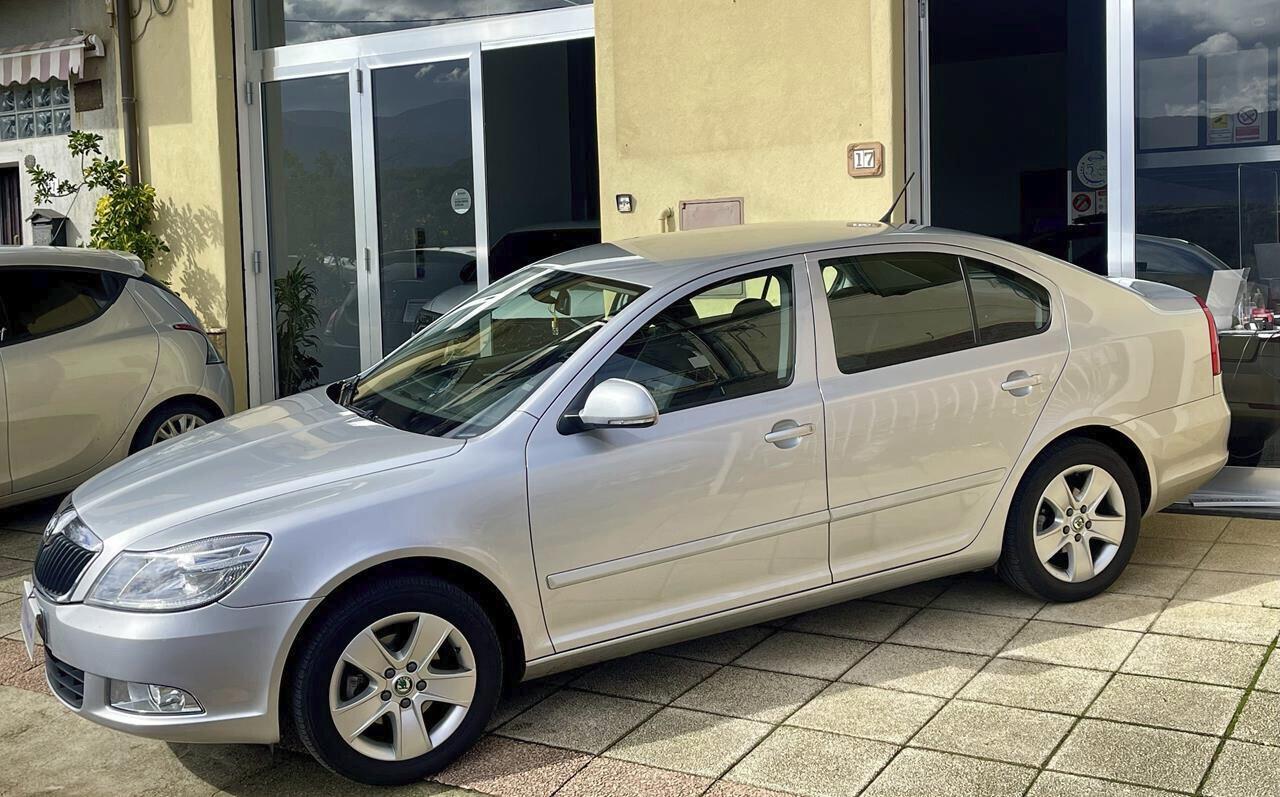 Skoda Octavia 1.6 TDI CR F.AP. Elegance