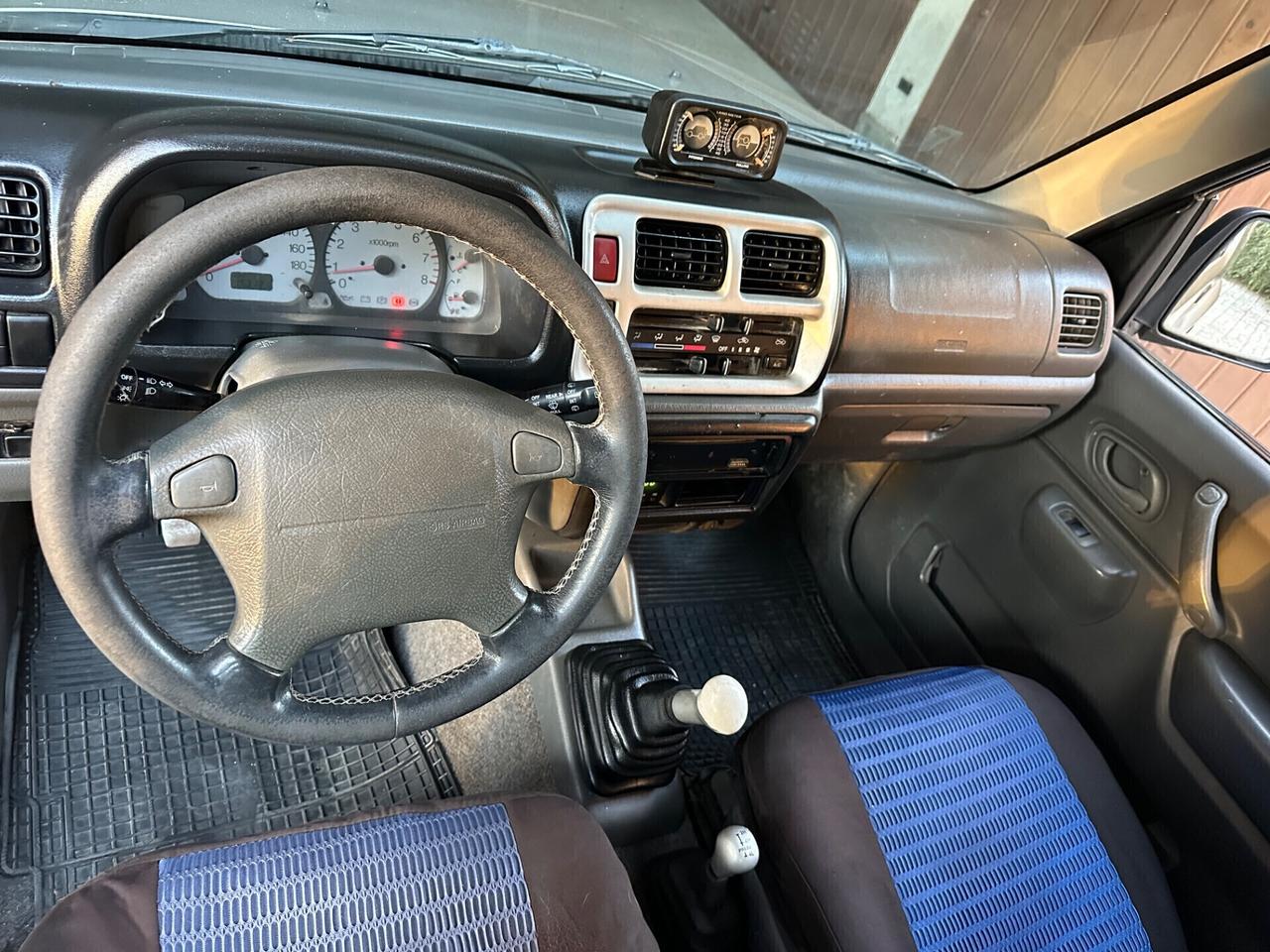 Suzuki Jimny 1.3i 16V cat 4WD JLX Mode