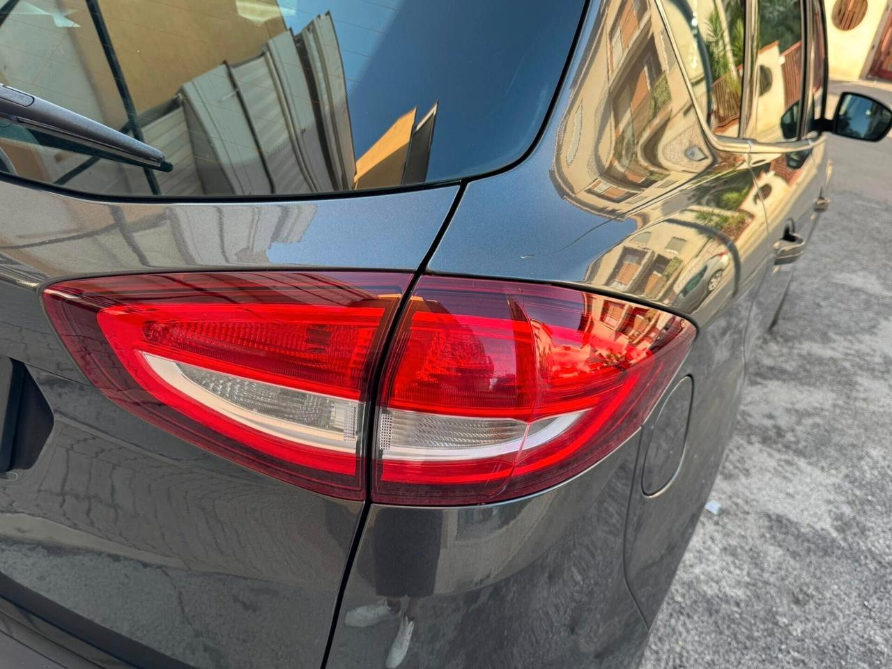 FORD C-MAX 1.5 TDCI 120 CV. TITANIUM NAVI+CERCHI