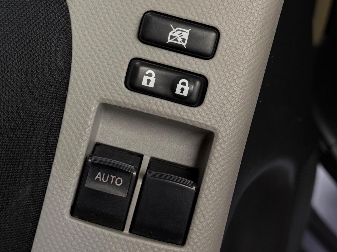 STUPENDA TOYOTA YARIS UNICO PROPRIETARIO CON 74.788 KM