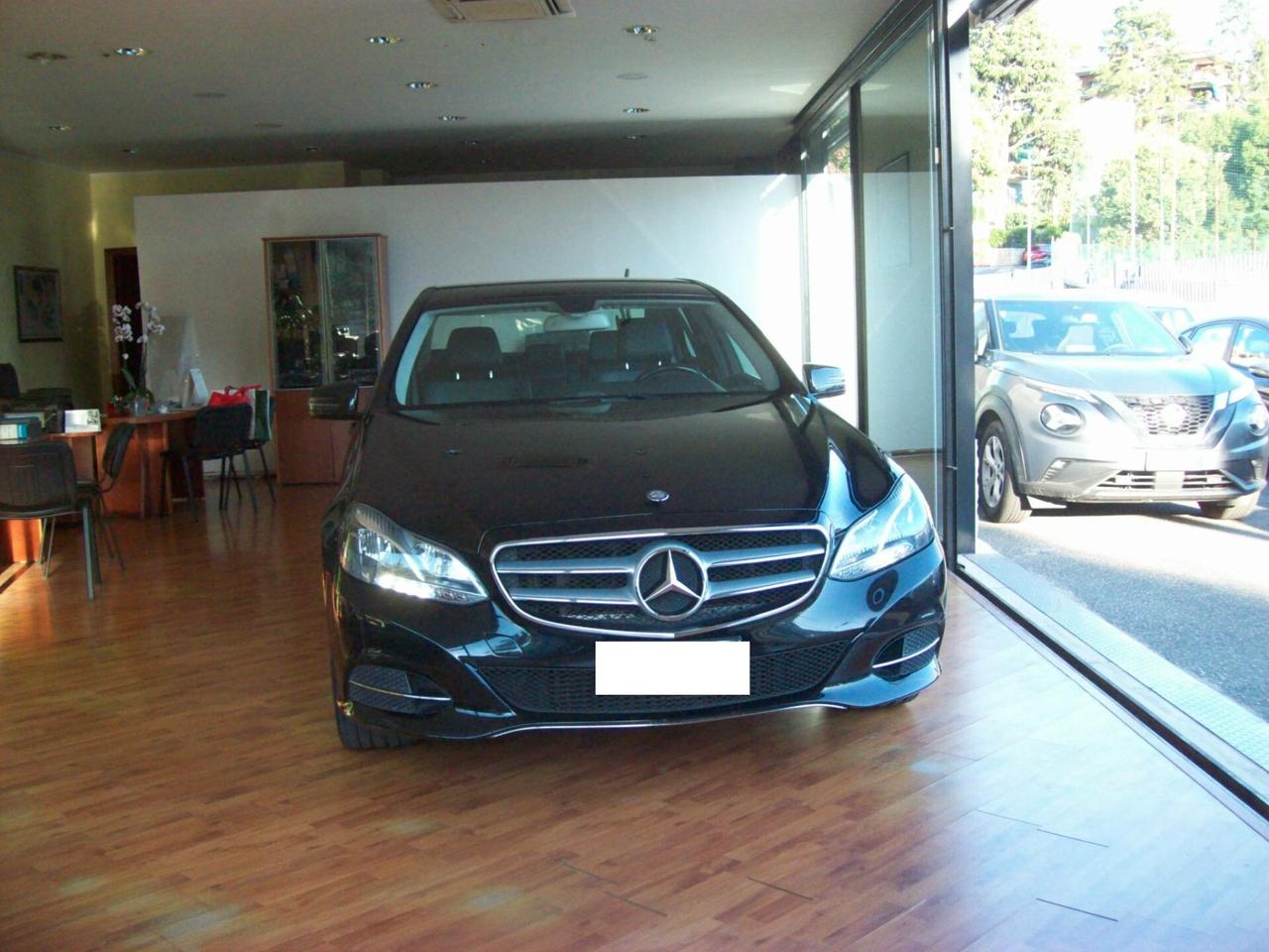 Mercedes-benz E 220 BlueTEC 4Matic Automatic Premium