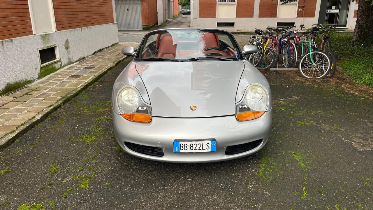 Porsche Boxster 2.5i 24V cat