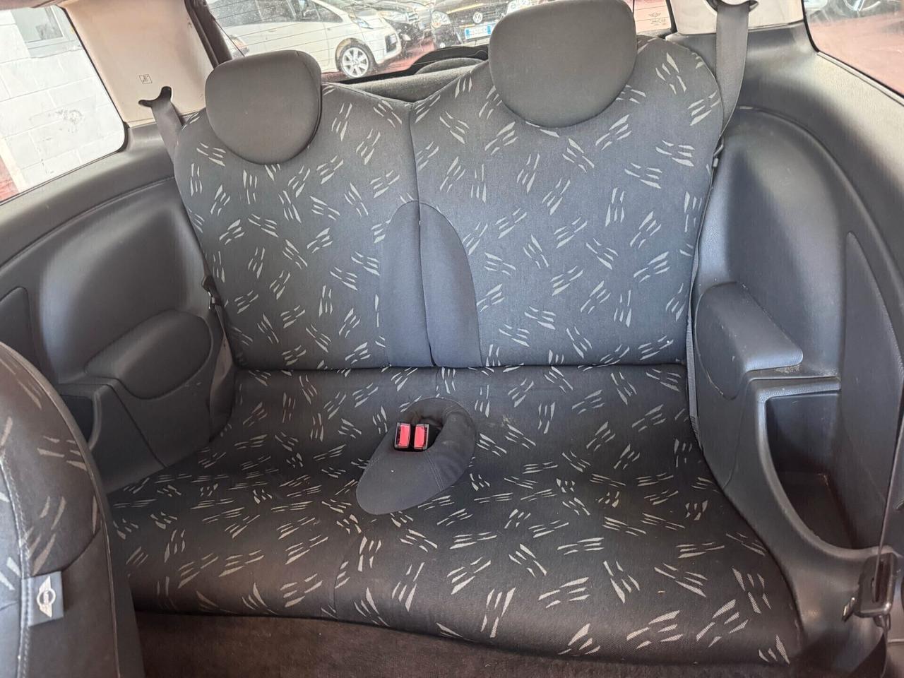 Mini Mini 1.6 16V One de luxe BENZINA NEOPAT