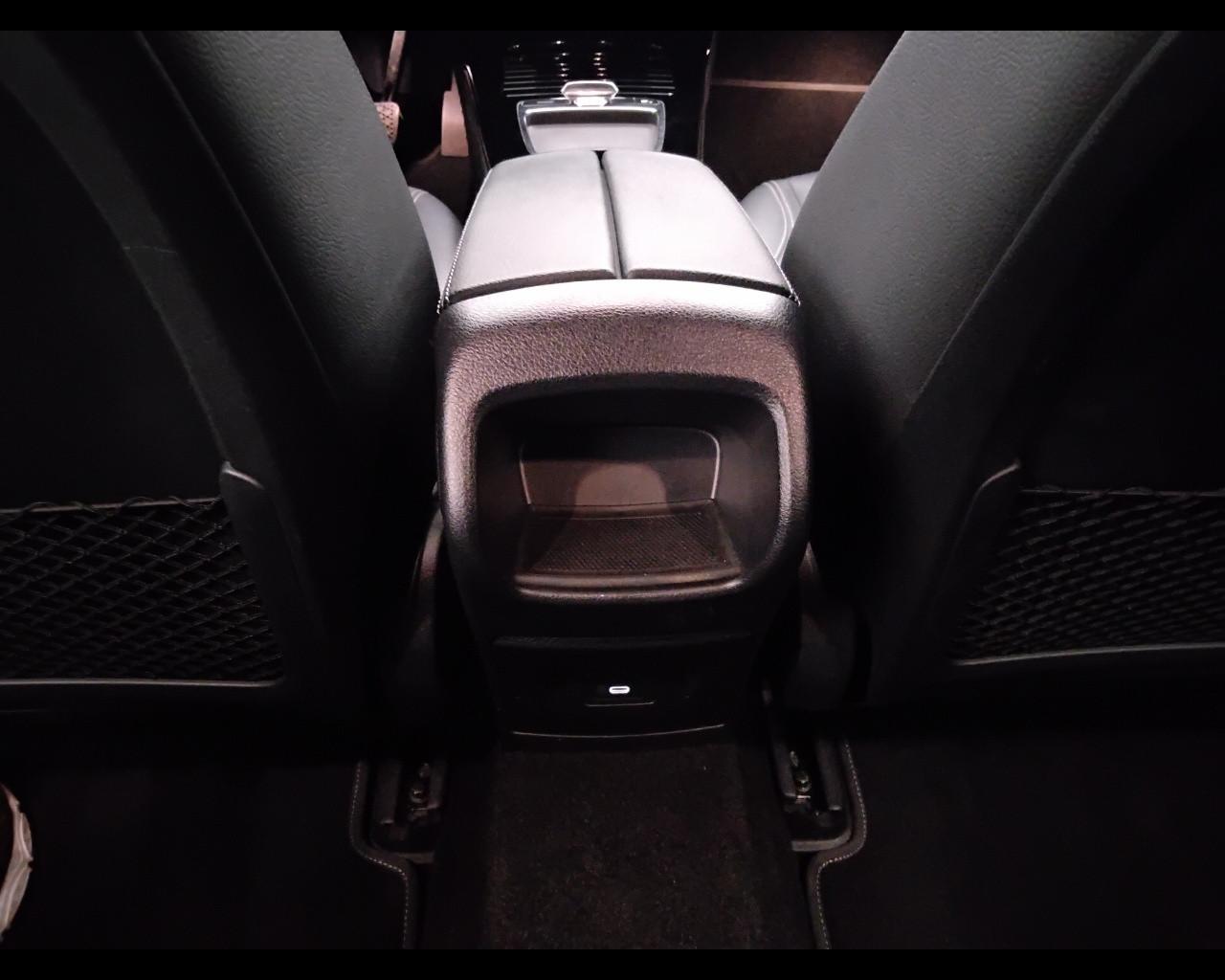 Mercedes-Benz Classe A - W177 2023 - A 180 Progressive Advanced Plus auto