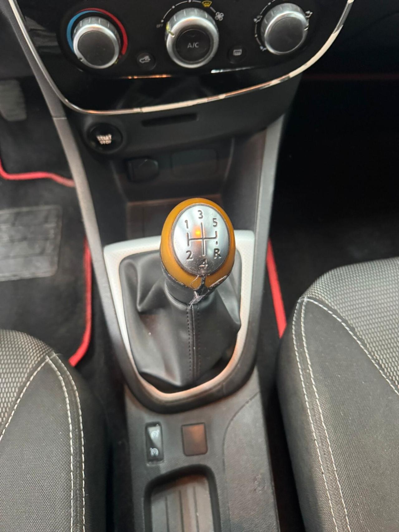 Renault Clio dCi 8V 75 CV Start&Stop 5 porte Energy Duel