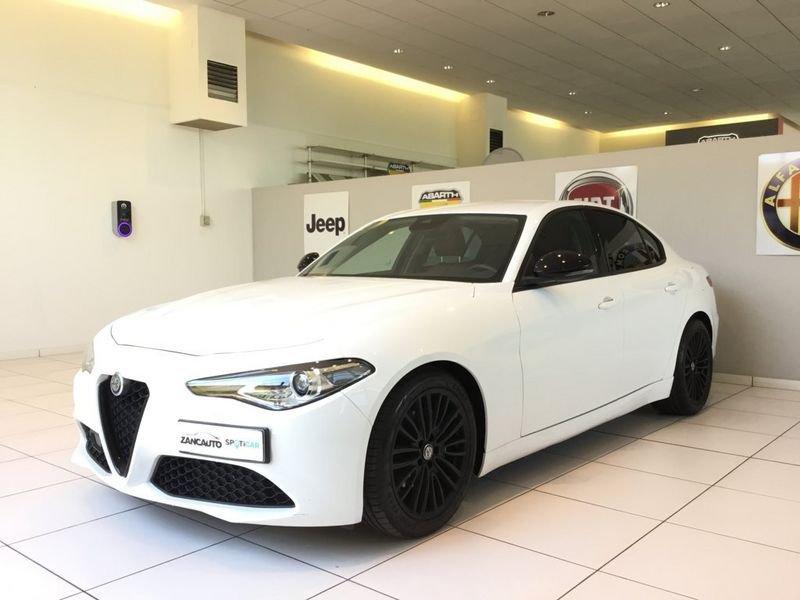 Alfa Romeo Giulia 2.2 Turbo Diesel 180 CV AT8 Super MY16