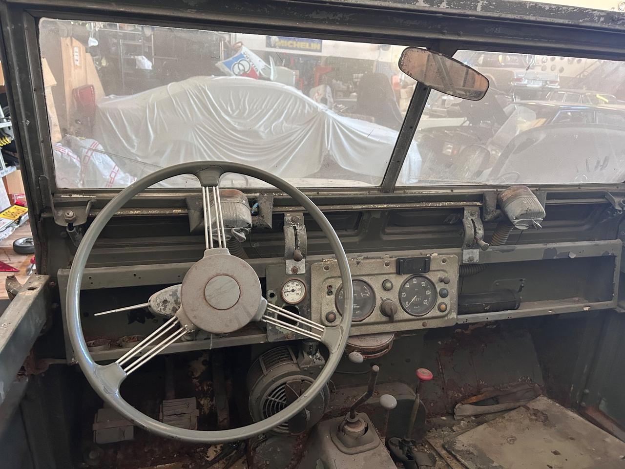 Land Rover Series Aperta 7 posti