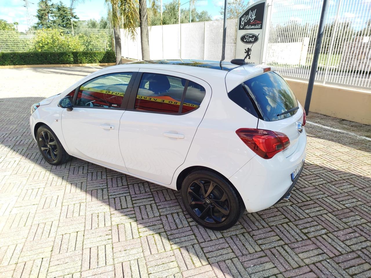 Opel Corsa 1.4 90CV GPL Tech 5 porte Innovation
