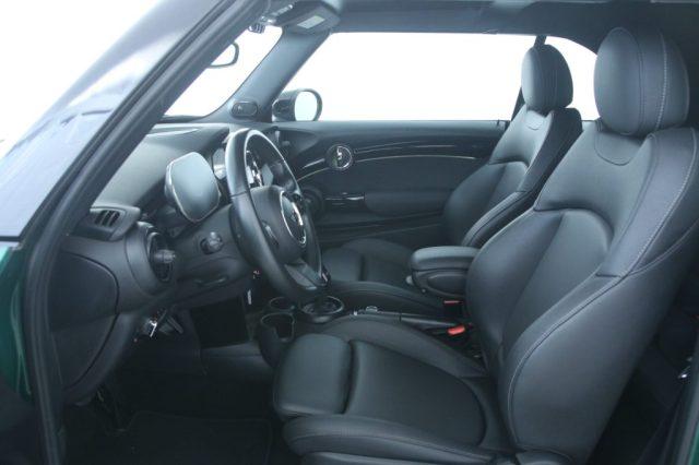 MINI Cabrio 1.5 Cooper Cabrio Premium Plus Package