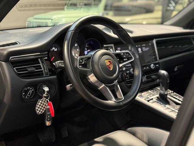 PORSCHE Macan 3.0 S