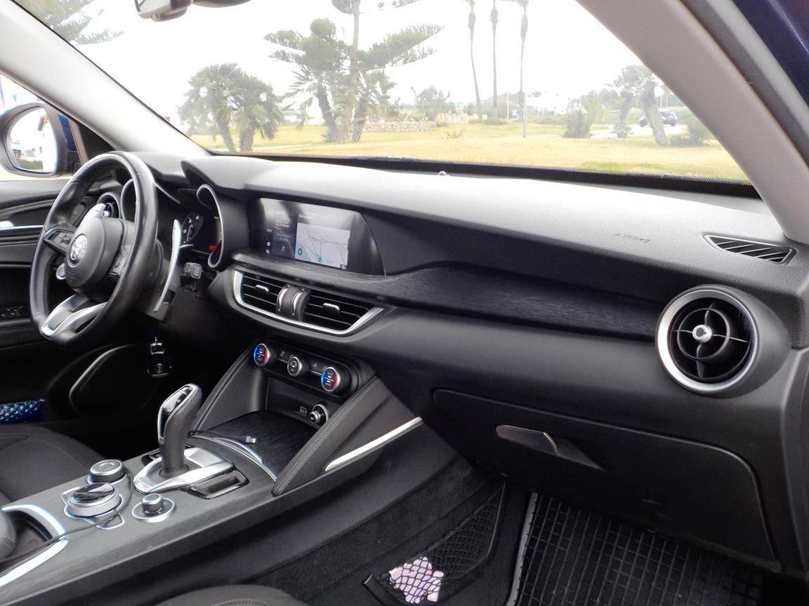 Alfa Romeo Stelvio 2.2 Turbodiesel 190 CV AT8 Q4 Business