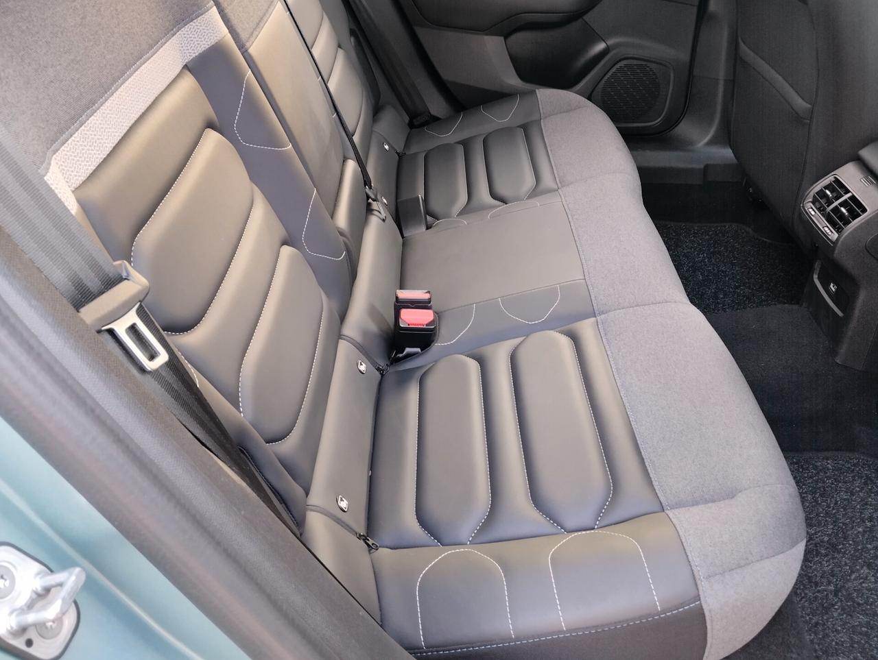 Citroen C4 PureTech 130 S&S EAT8 Shine