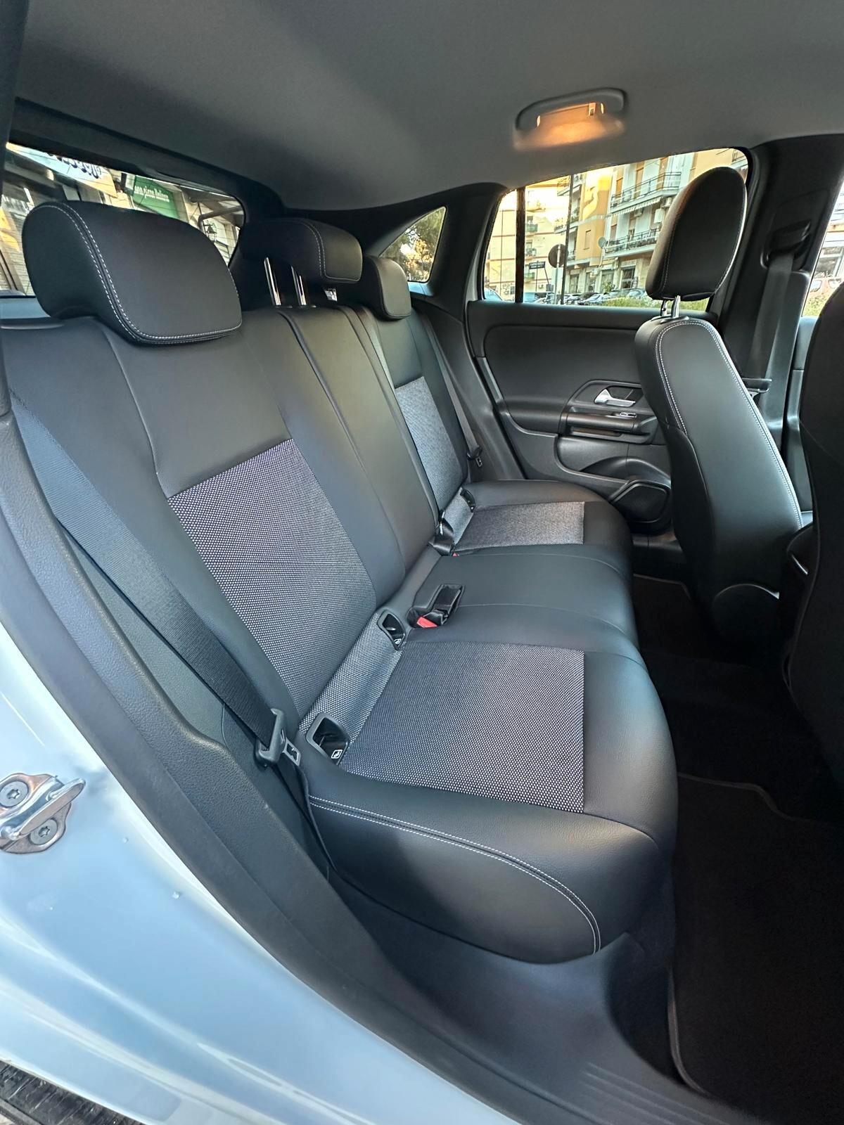 Mercedes-benz GLA 200 d Automatic Business