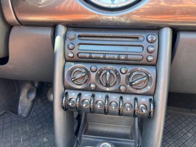MINI Cabrio Mini 1.6 16V Cooper Sidewalk Cabrio