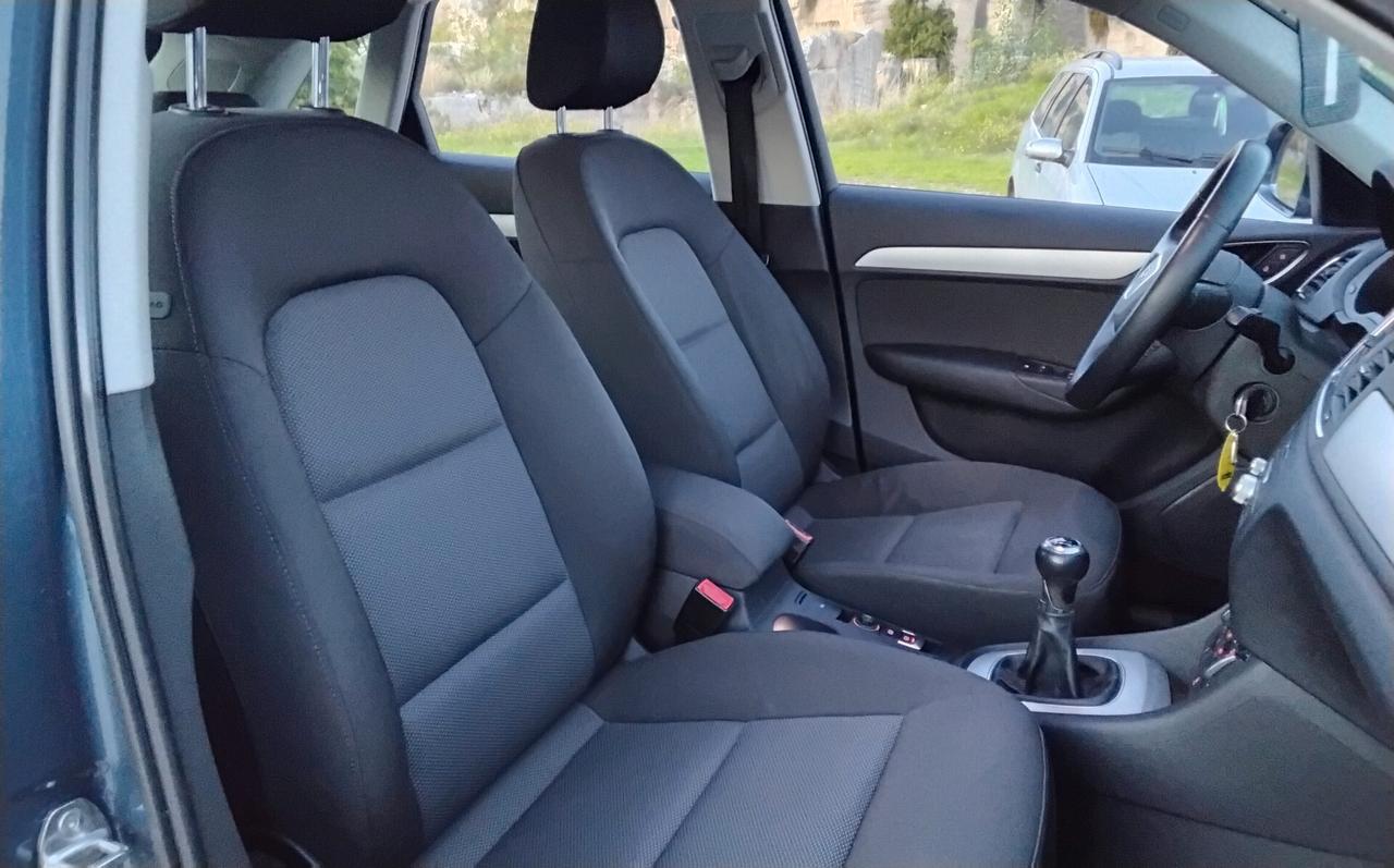 Audi Q3 2.0 TDI 120 CV Business