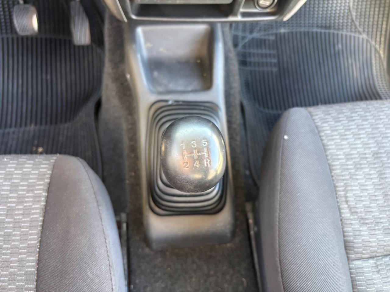 Suzuki Jimny 1.5 DDiS cat 4WD SOLO PER OPERATORI DEL SETTORE.