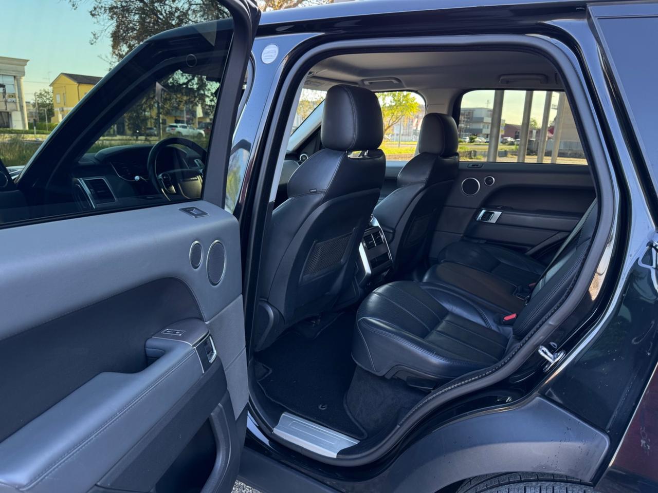 Land Rover Range Sport 3.0 TDV6 HSE Dynamic