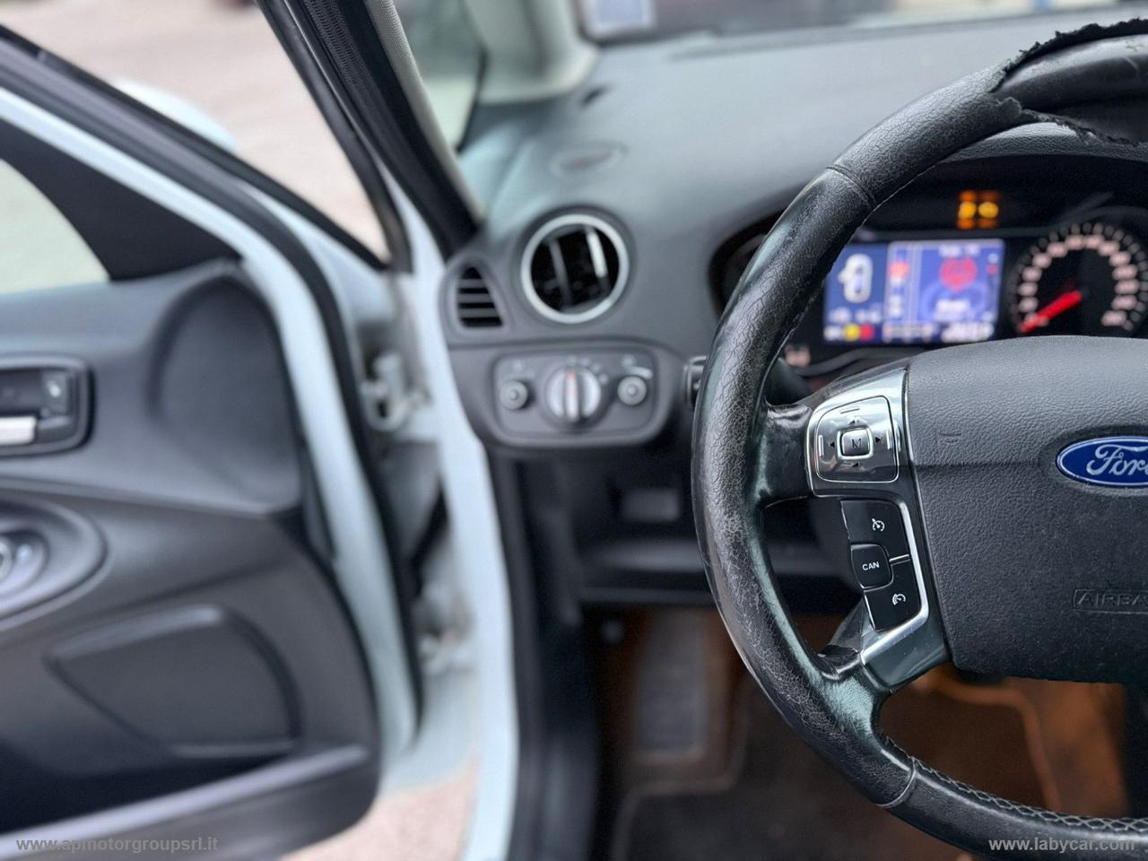 FORD S-Max 2.0 TDCi 163 CV POWERSHIFT Titanium