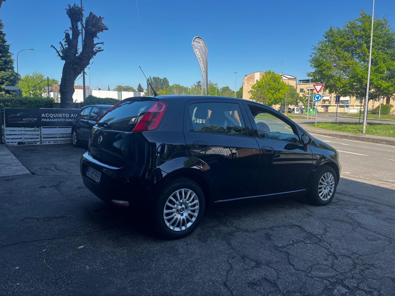 Fiat Punto 1.4 8V 5 porte Easypower Street