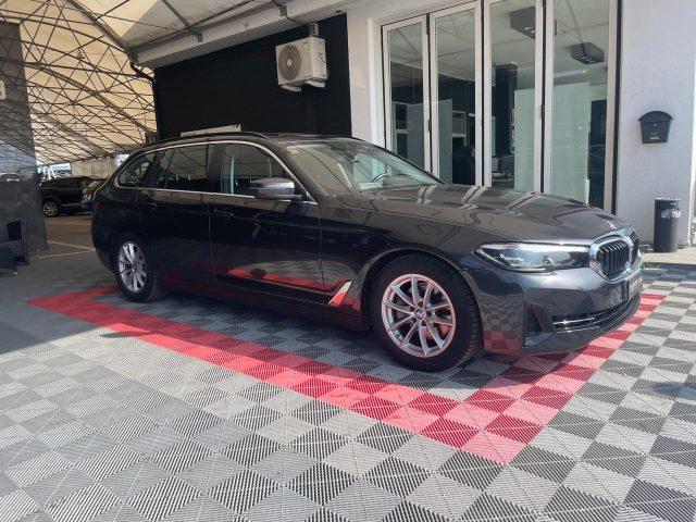 BMW 520 d 48V Touring Business *AUTOMATICA*