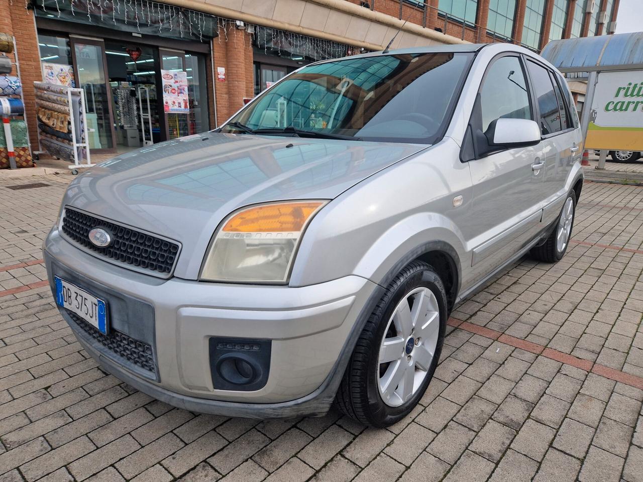 Ford Fusion 1.4 TDCi 5p. Collection