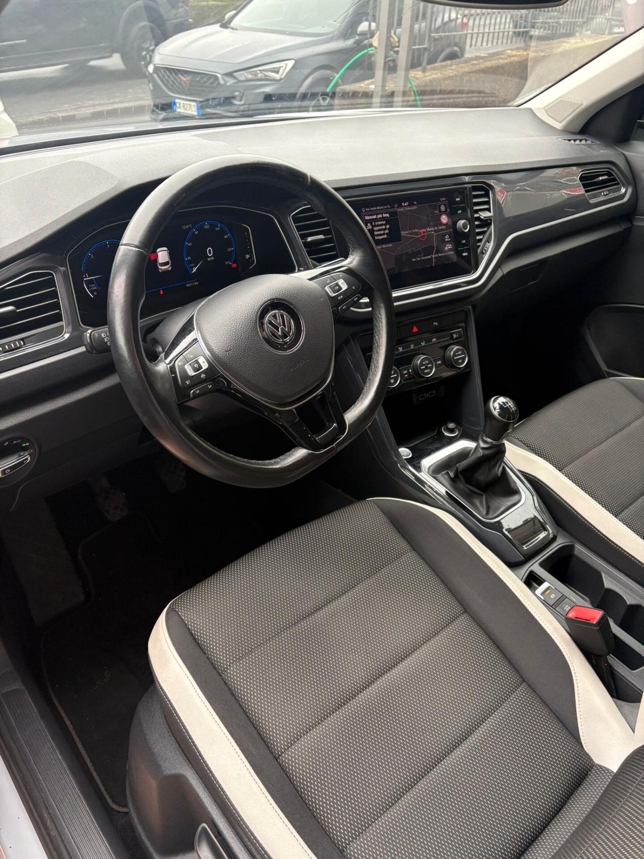 Volkswagen T-Roc 1.6 TDI SCR Advanced BlueMotion Technology