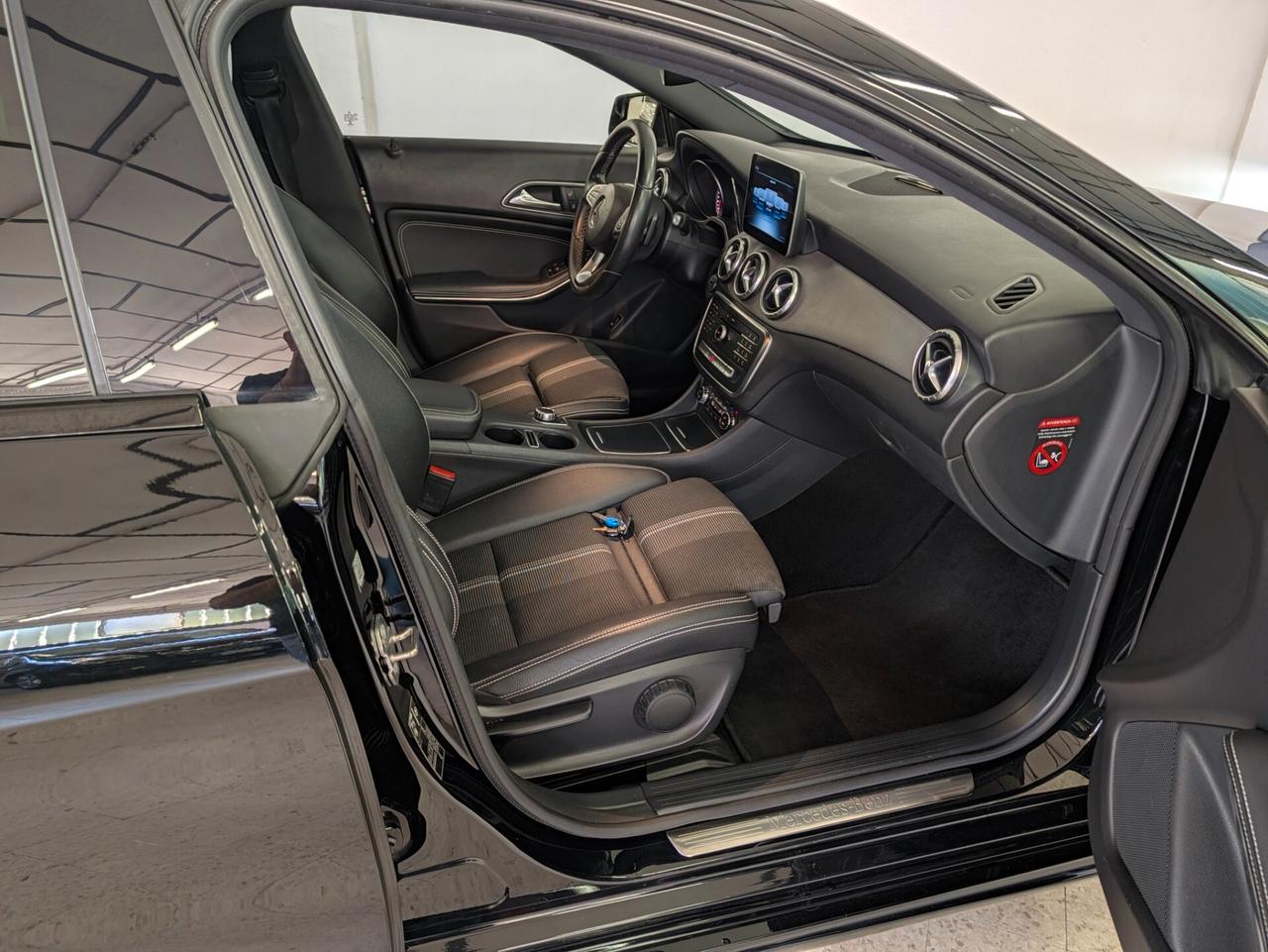 Mercedes-benz CLA 200 d 4Matic Automatic Sport
