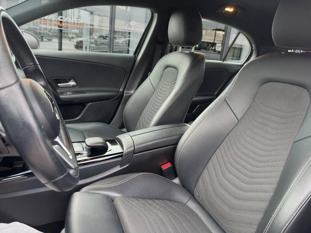 Mercedes Classe A 180 d Business AUTOMATICA con CarPlay