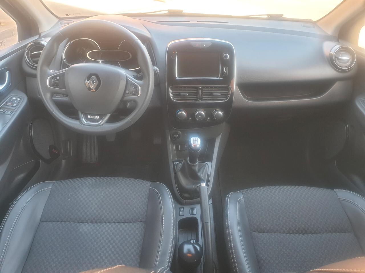 Renault Clio dCi 8V 90 CV 5 porte Moschino Life