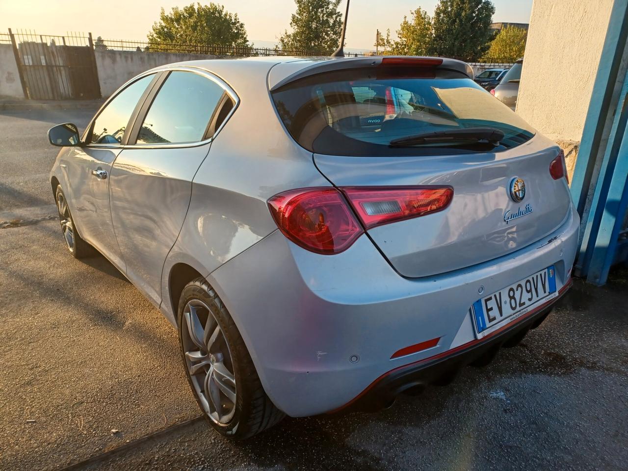 Alfa Romeo Giulietta 1.4 GPL Distinctive 2014