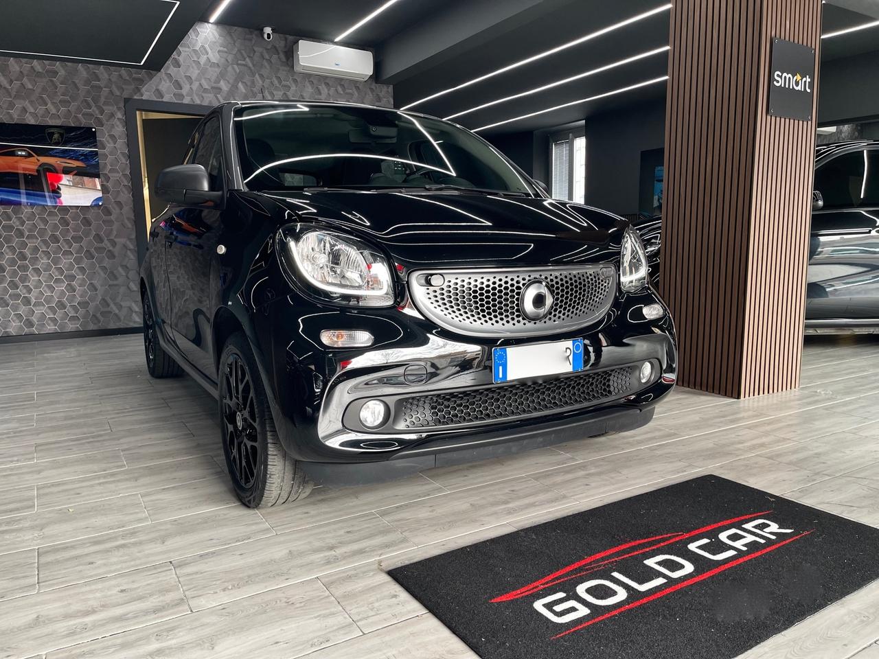 Smart ForFour Smart for four Super passion 90 cv Navi-Led VETTURA AZIENDALE PRONTA CONSEGNA VISIBILE IN SEDE !!!