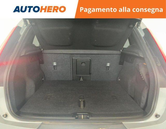 VOLVO XC40 B3 automatico Core