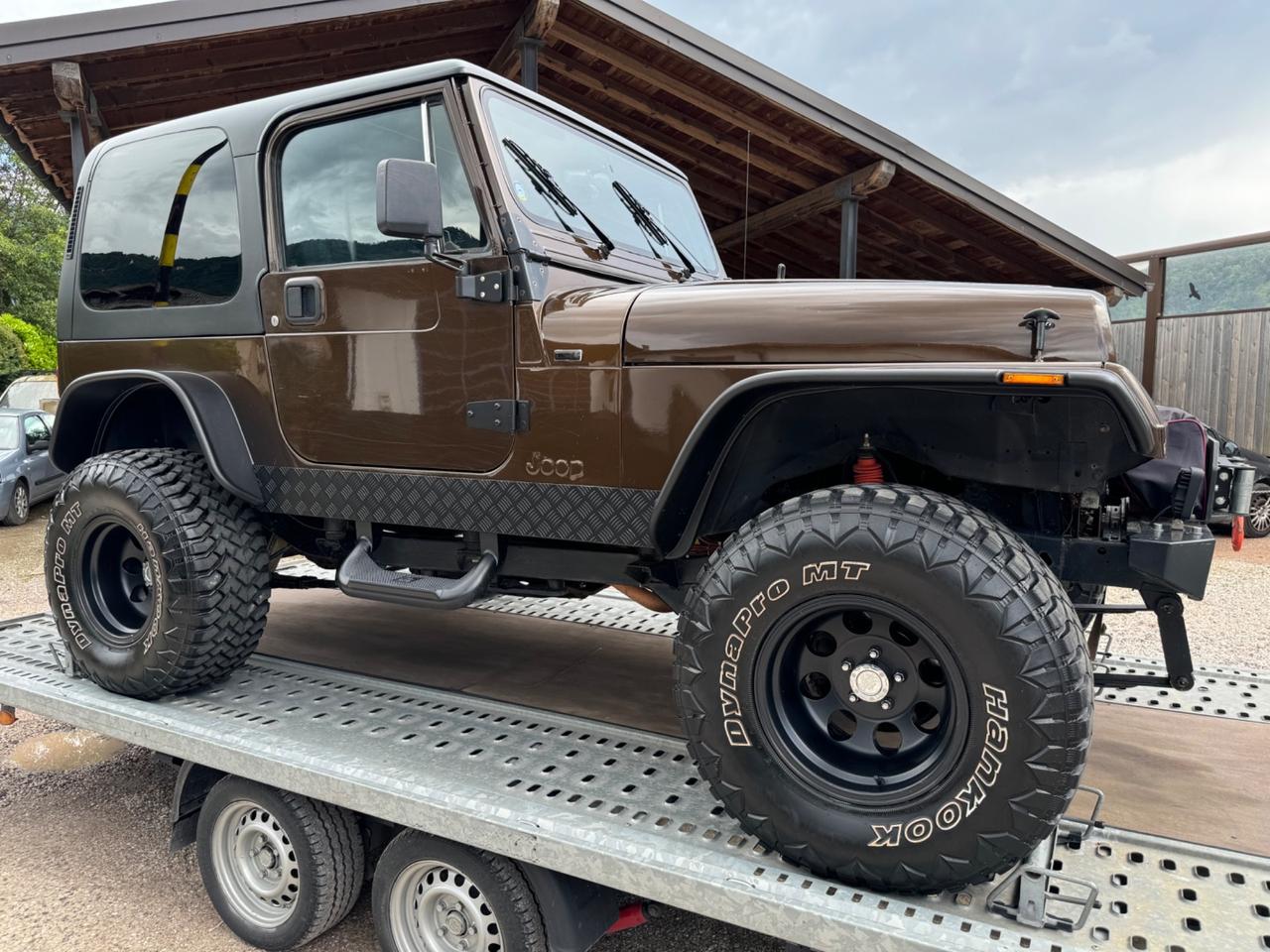 Jeep Wrangler 2.5 Laredo