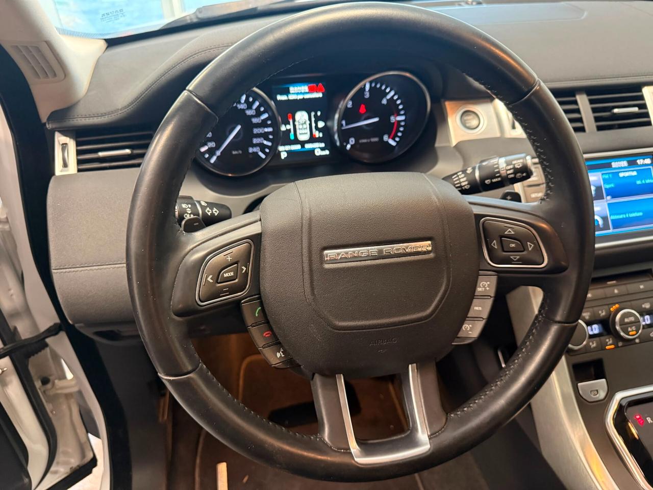 Land Rover Range Evoque 2.2 TD4 Coupé Pure