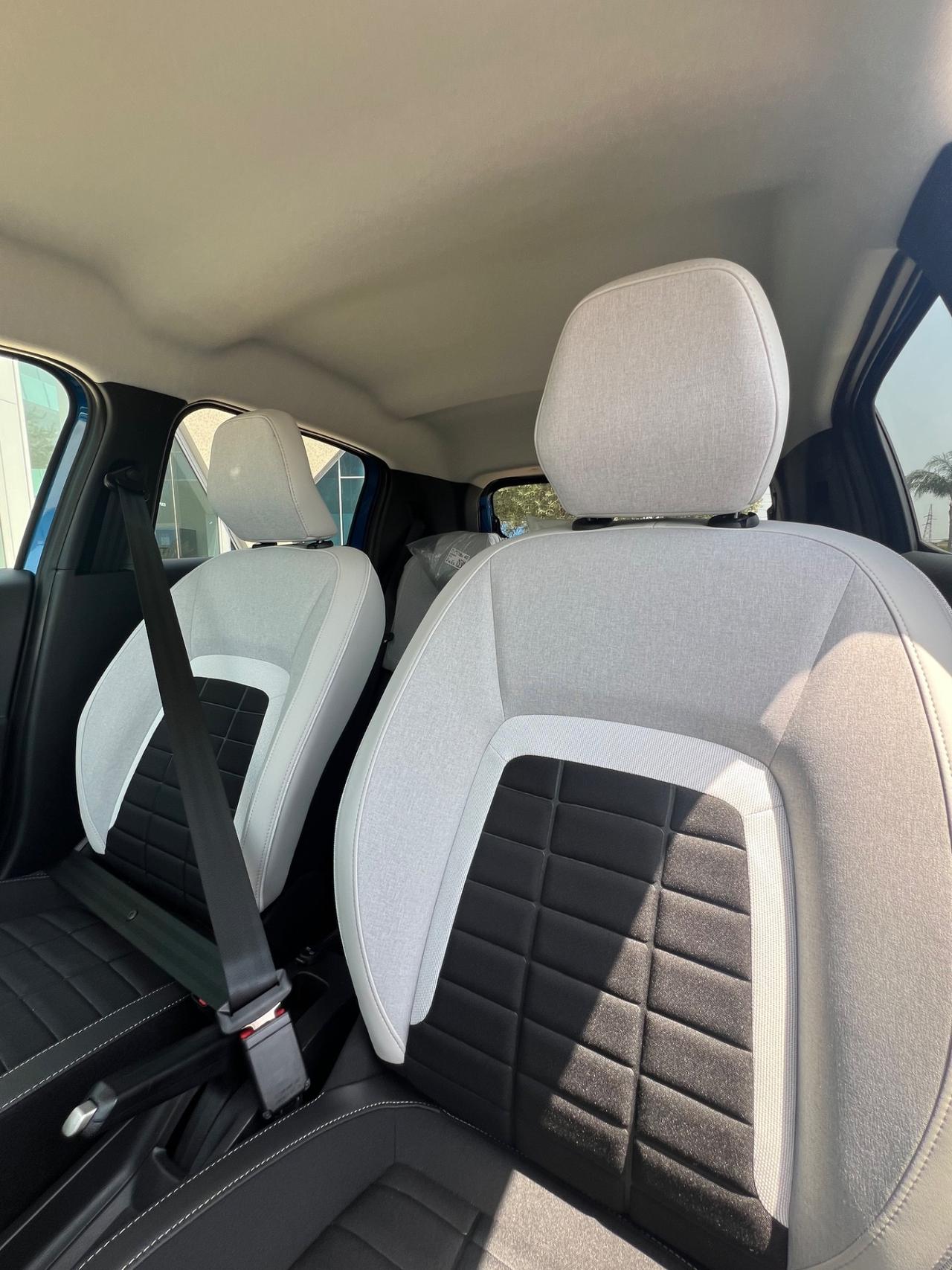 Citroen C3 PureTech 100 S&S Max - possibilità noleggio no scoring