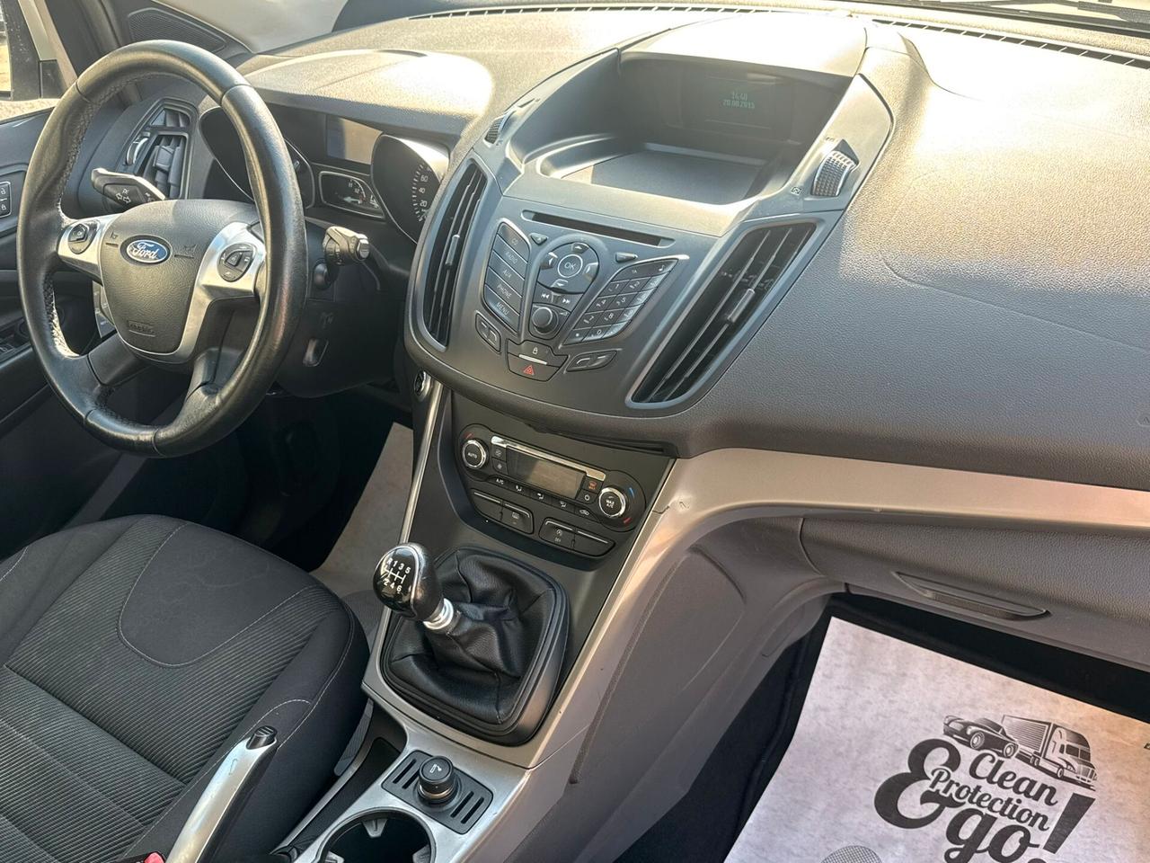 Ford Kuga 2.0 TDCI 150 CV S&S 4WD Titanium Garanzia