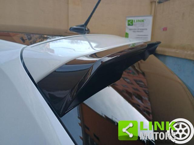 VOLKSWAGEN Polo 2.0 TSI DSG GTI