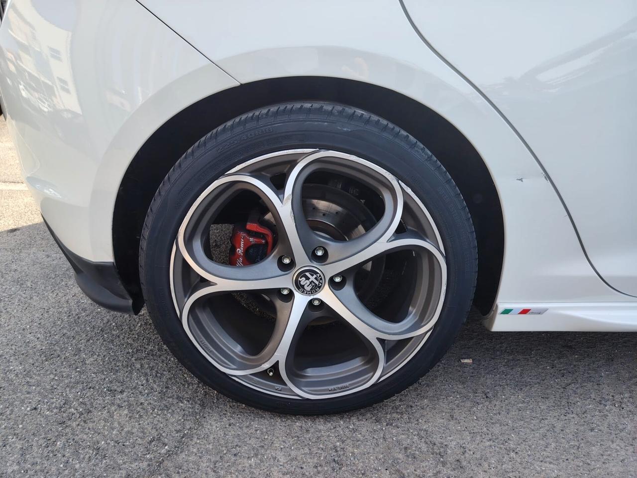 Alfa Romeo Giulietta 2.0 JTDm-2 170 CV Exclusive