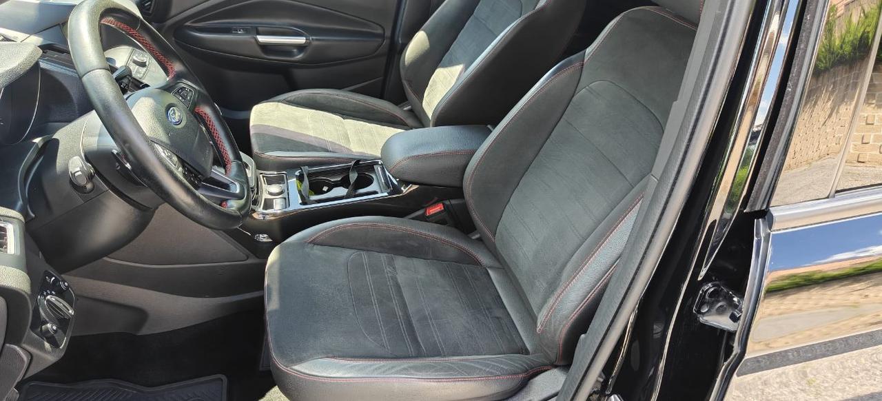 Ford Kuga 2.0 tdci Titanium Business s&s awd 150cv powershift