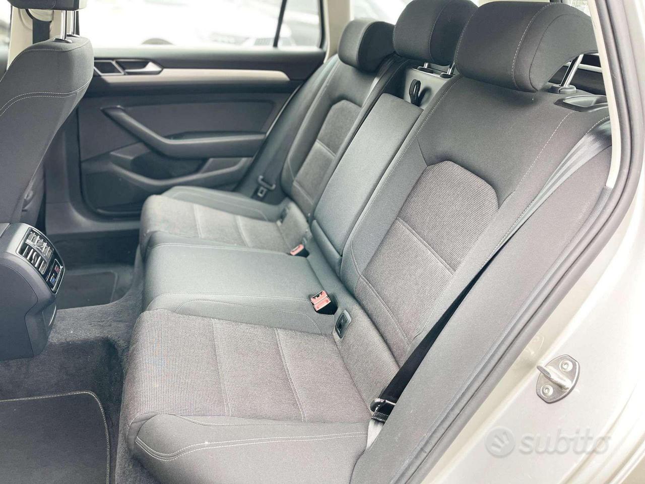Volkswagen Passat 1.6 Diesel 120CV E6 - 2015