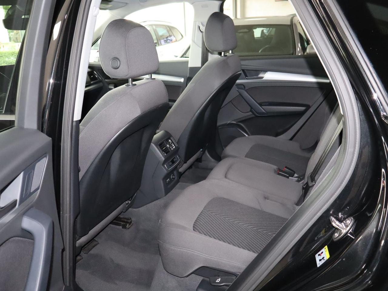 Audi Q5 Business 2.0 50 TFSI e PHEV #10741