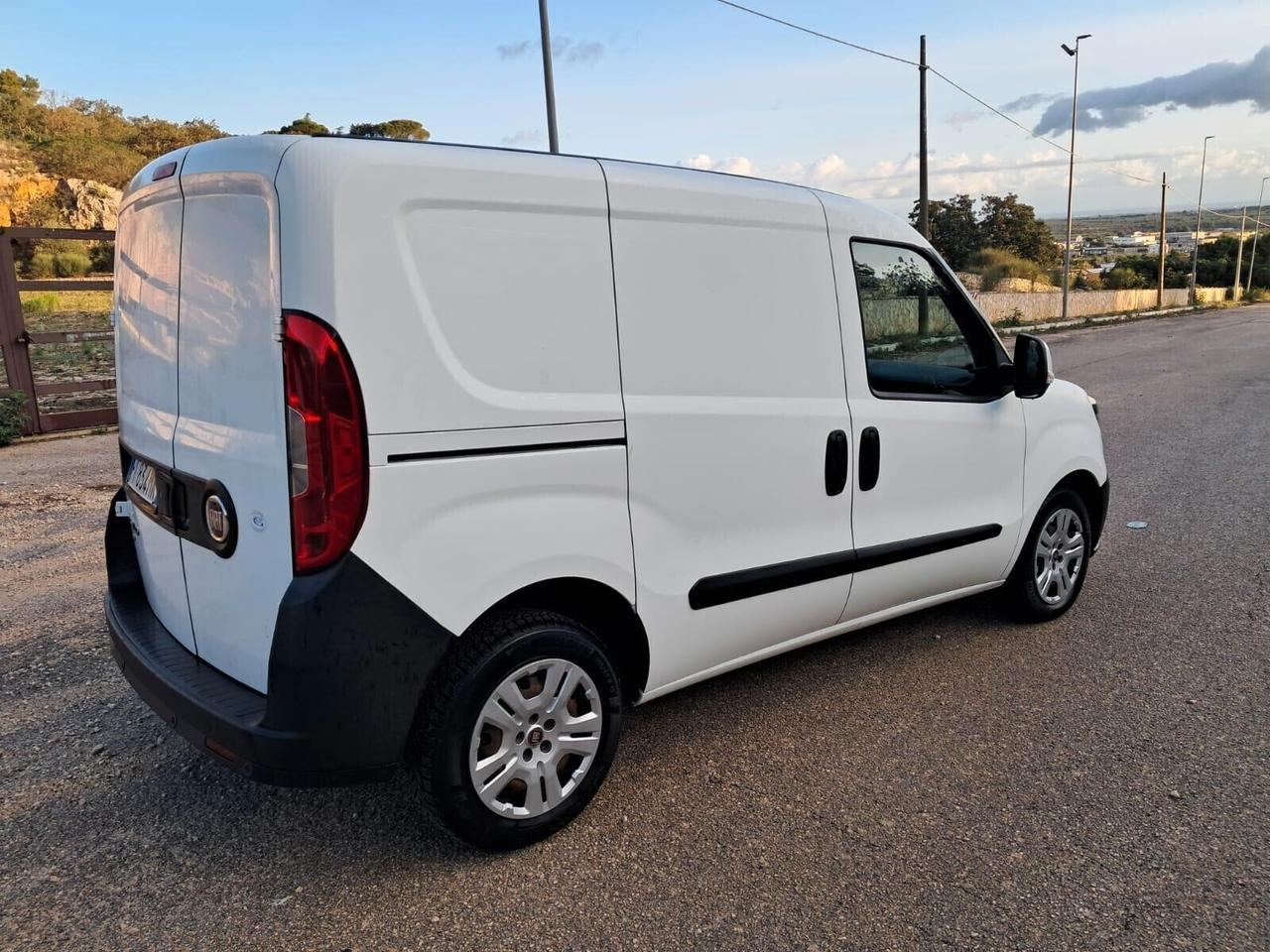 Fiat Doblo Doblò 1.6 MJT 105CV PC-TN Cargo Lamierato SX 3 Posti