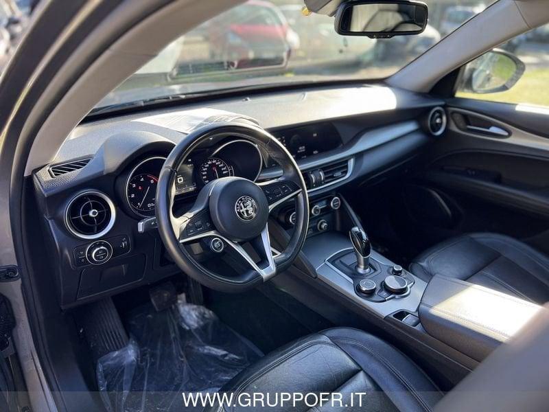 Alfa Romeo Stelvio 2.2 Turbodiesel 210 CV AT8 Q4 Business