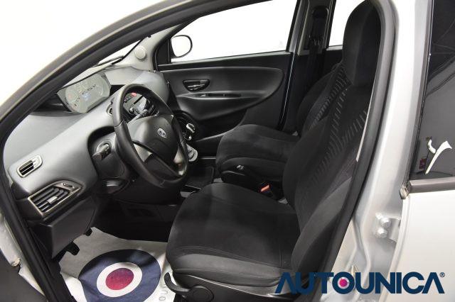 LANCIA Ypsilon 1.2 69CV 5 PORTE SILVER NEOPATENTATI