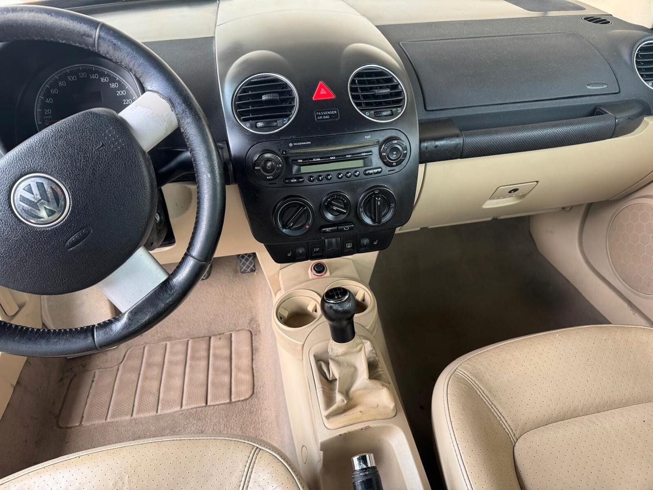 Volkswagen New Beetle 1.9 TDI 105CV Cabrio