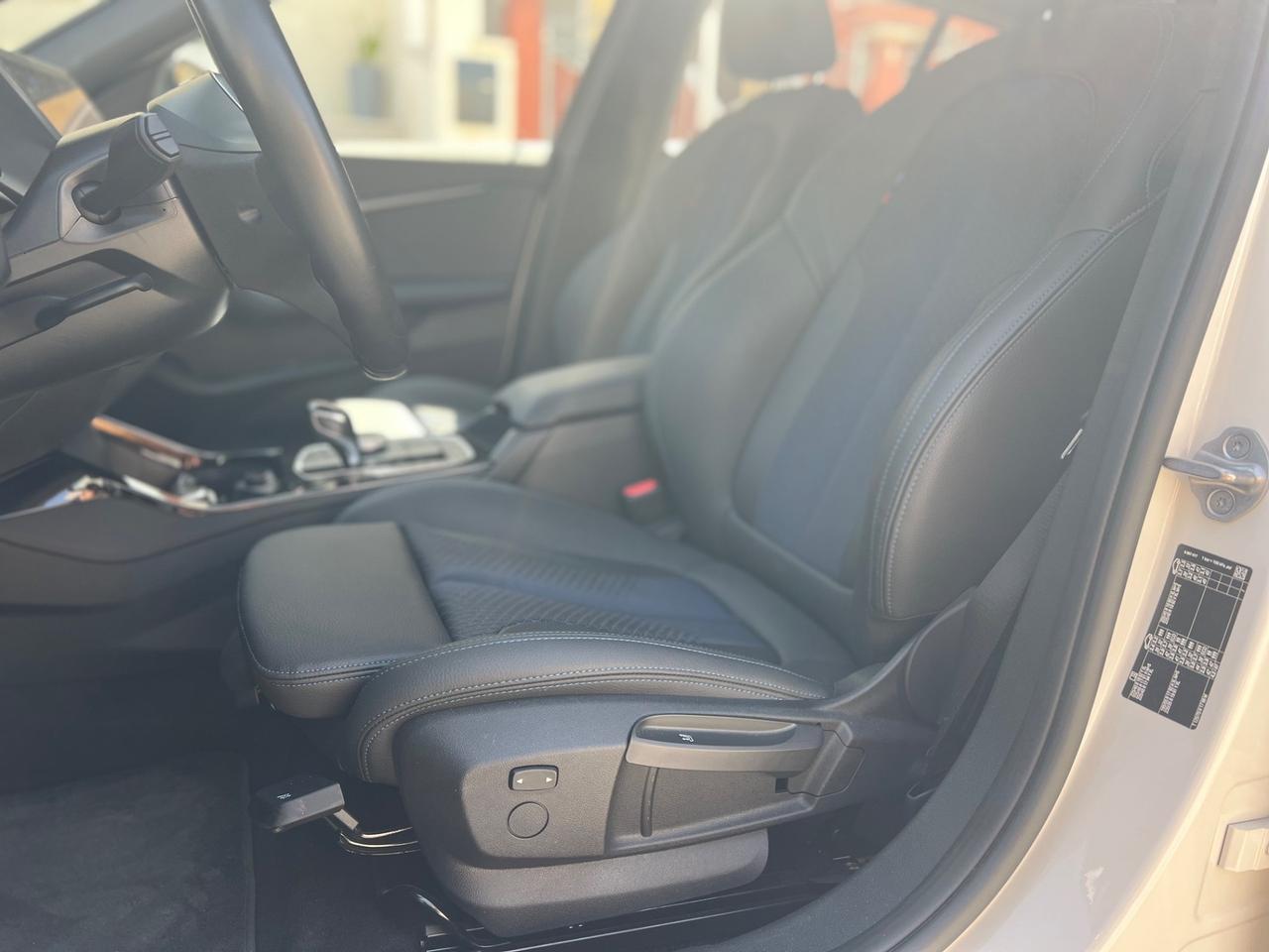 Bmw 116d 5p. Colorvision Edition M-Sport