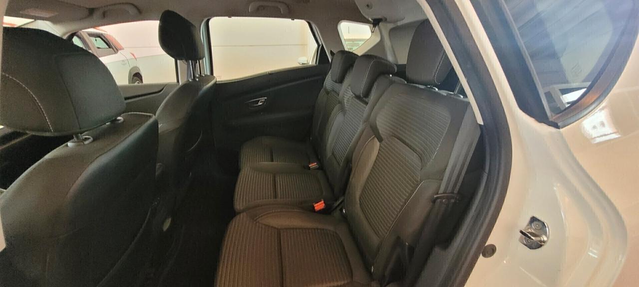 Renault Scenic Scénic dCi 8V 110 CV EDC Energy Business